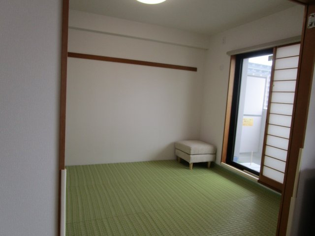 鴻巣市本町４丁目　中古マンション「オーベル鴻巣」の和室