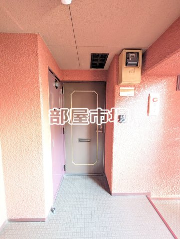 セザール三ノ輪の玄関