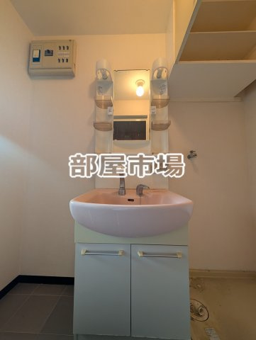 セザール三ノ輪の洗面所