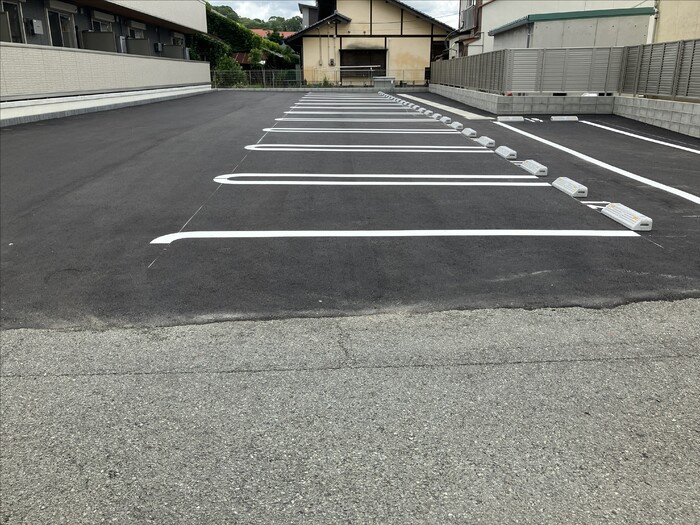 セレブ菊池の駐車場