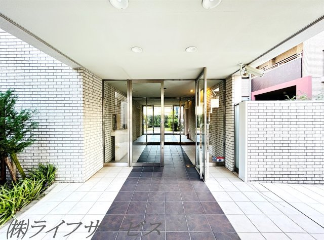 【エントランス】 | サンクタス塚本 | エントランス