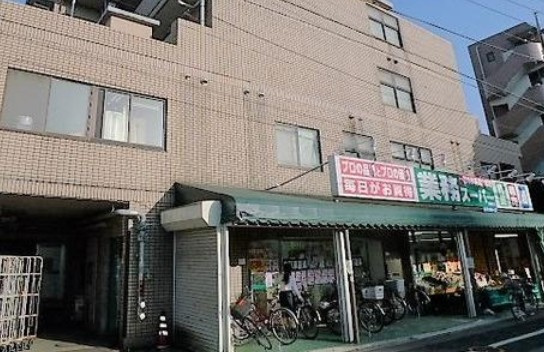 ヴェルデューラの周辺