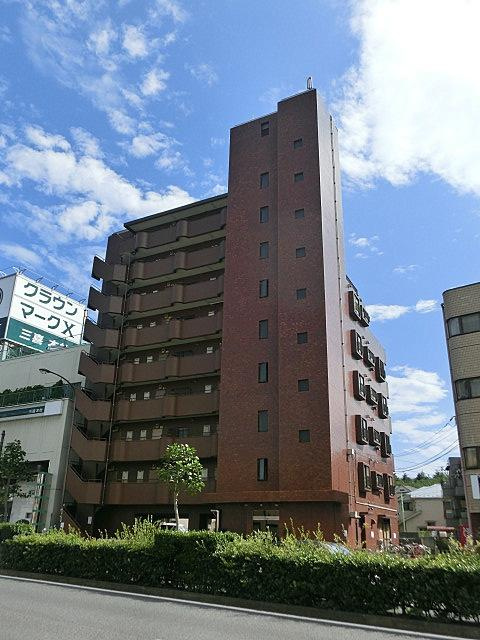 キャニオンビュー光が丘の外観|キャニオンビュー光が丘：スーパーやコンビニ近く買物便利！