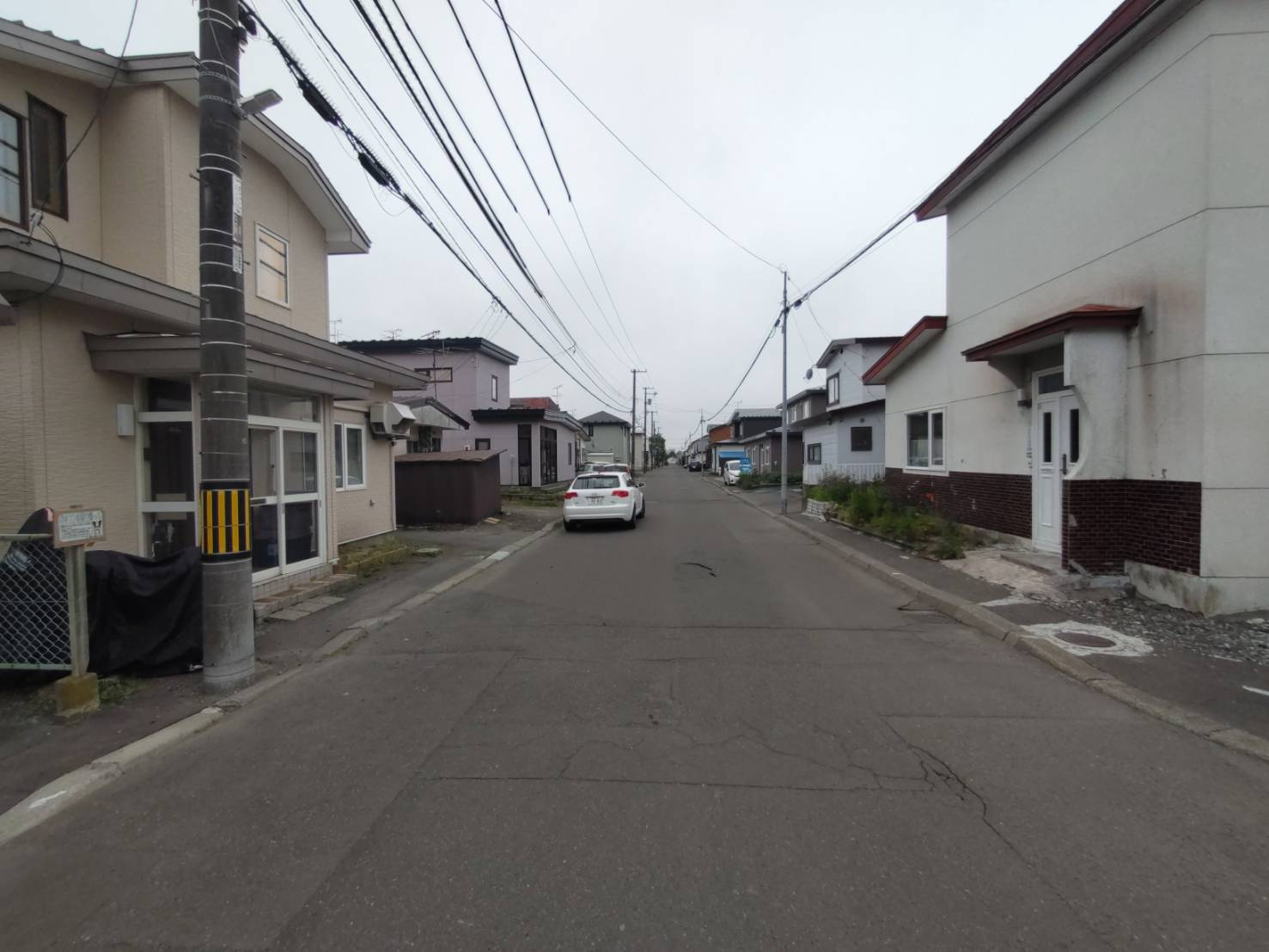 【愛国西1丁目南東角地!!!】※解体更地渡しの外観