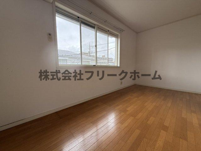 三鷹市下連雀３丁目のタウンの寝室