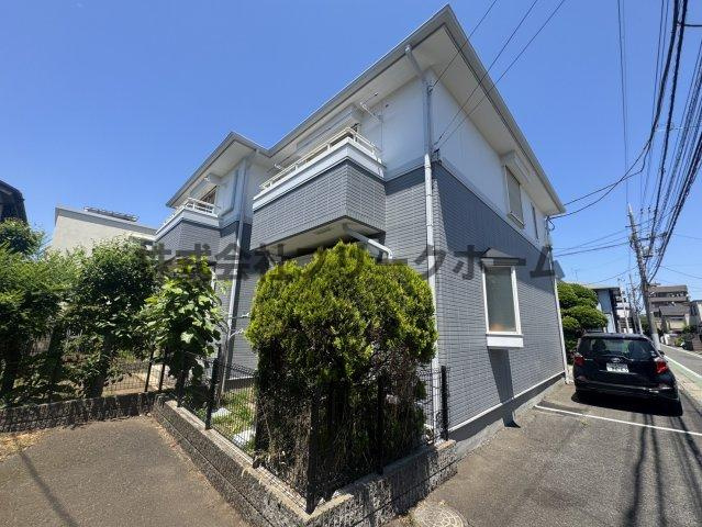 三鷹市下連雀３丁目のタウンの外観
