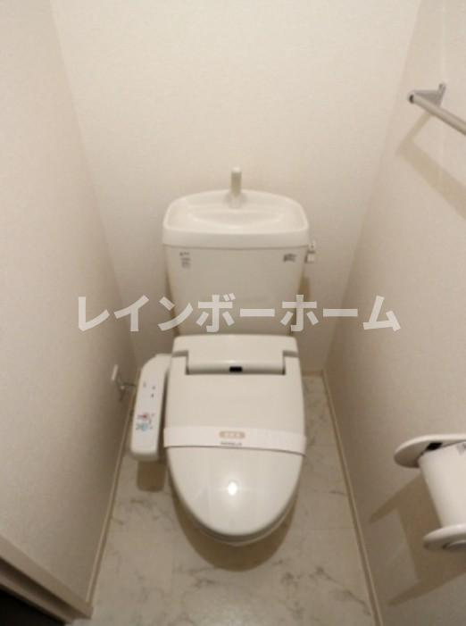 メゾンドシャルマン仲介手数料（賃料の1.10ヵ月）の50％OFF対象物件！のトイレ|ゆったりとした空間のトイレです