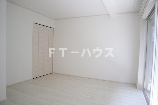 湊町ウッドヴィレッジの寝室
