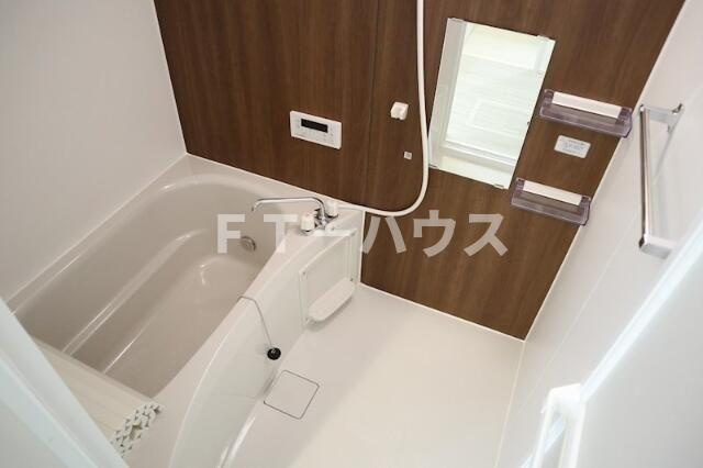 湊町ウッドヴィレッジの浴室