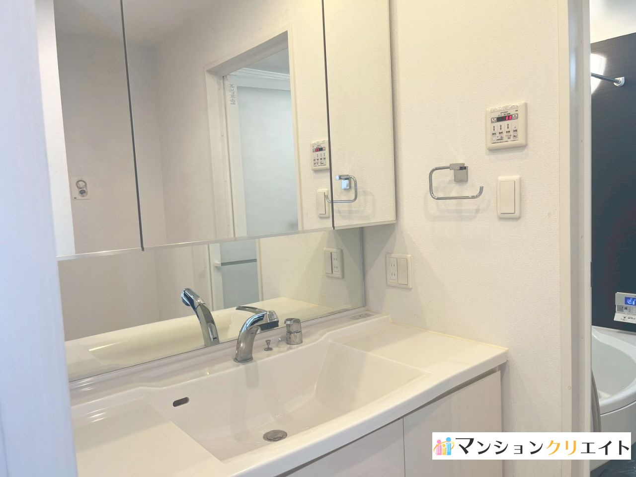 プレミスト大手さくら通りの独立洗面台|システム洗面化粧台