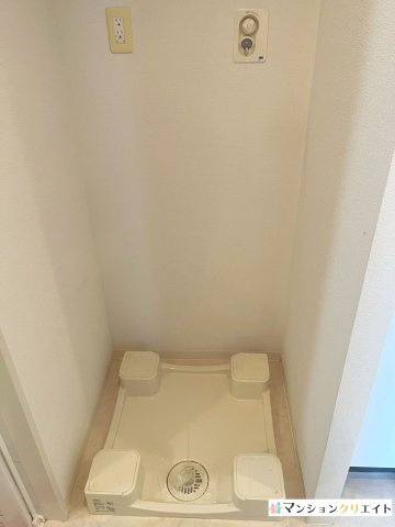 プレミスト大手さくら通りのランドリースペース|室内洗濯機置場