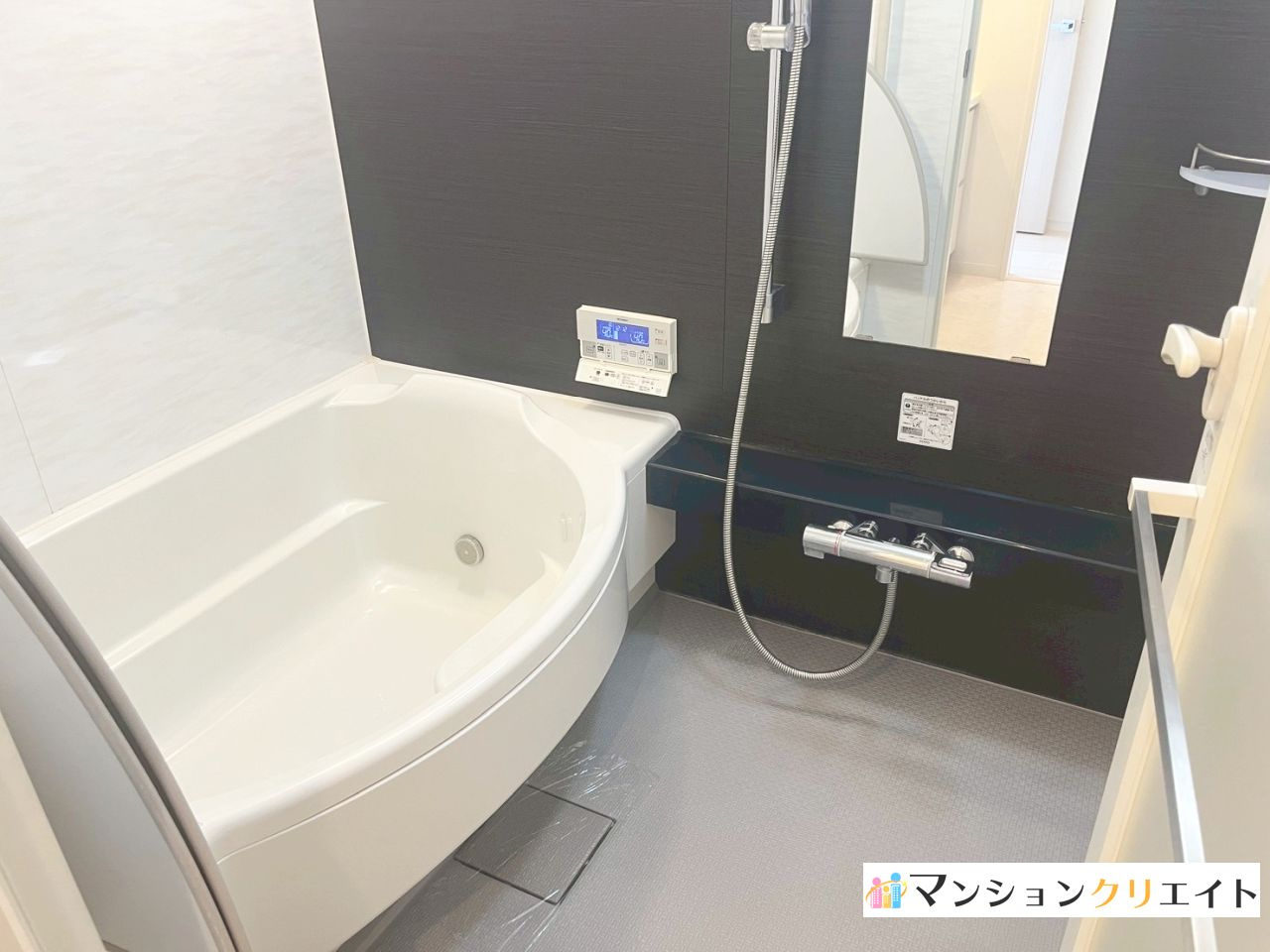 プレミスト大手さくら通りの浴室|システムバス（1418サイズ）