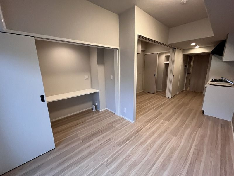 横浜市中区長者町４丁目の賃貸マンションの居間・リビング