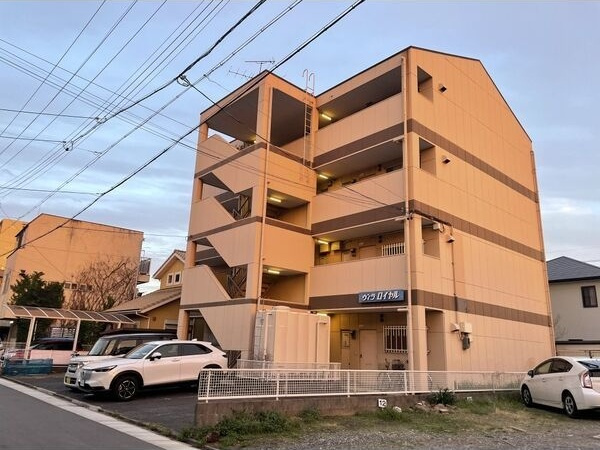 ヴィラロイヤルの外観