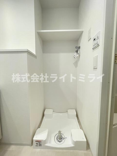 ドゥーエ王子神谷の設備|洗濯機置場 