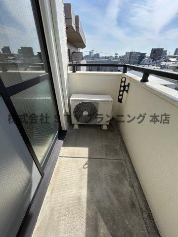 仲介手数料０円！エクセル長池のバルコニー