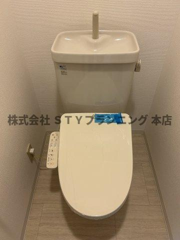 仲介手数料０円！エクセル長池のトイレ