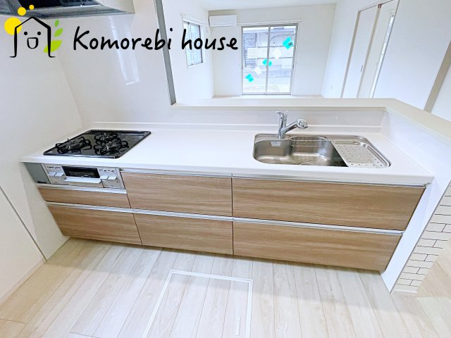 鴻巣市北新宿　3期4号棟　中古戸建のキッチン|26.7.13　撮影済み