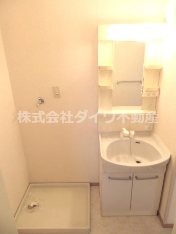 COZYCOURT東岡崎の洗面所