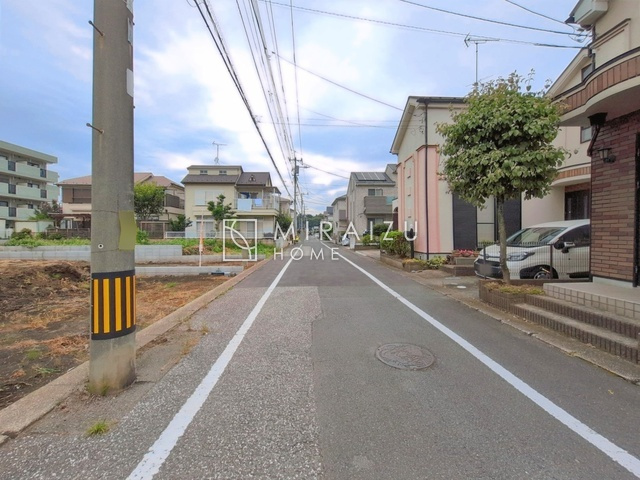 【前面道路含む現地写真】 | 日当たりの良いお家は嬉しいですよね。それぞれ価値観が分かれる箇所です、実際に内覧して日当たりの心地よさをご体感下さいね♪