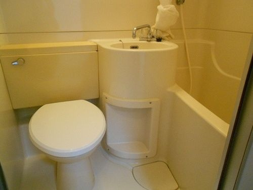 ライオンズマンション三宮の浴室