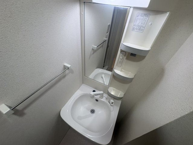 ルミネソレイユ江坂の独立洗面台
