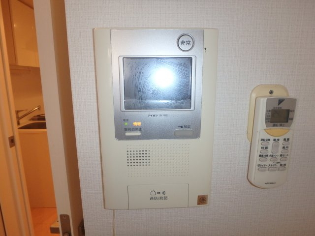 レジディア武蔵小杉のセキュリティ|別部屋参考写真です