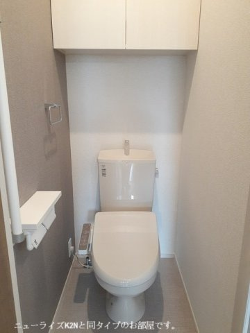 【トイレ】 | ハピネスⅢ | コンパクトで使いやすいトイレです