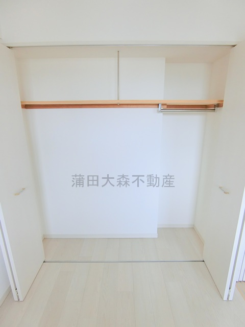 コスモリード西馬込の収納|洋室4.3帖　収納　クローゼット