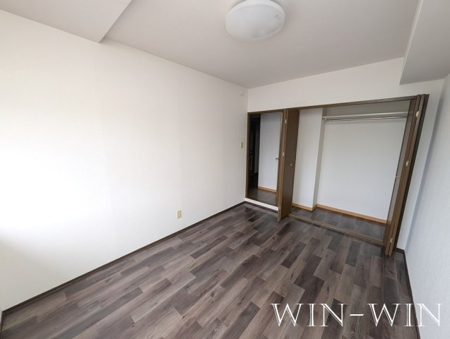 WEST COURT N棟の寝室