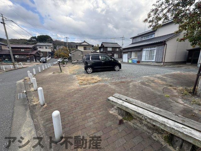 西浦売地の外観