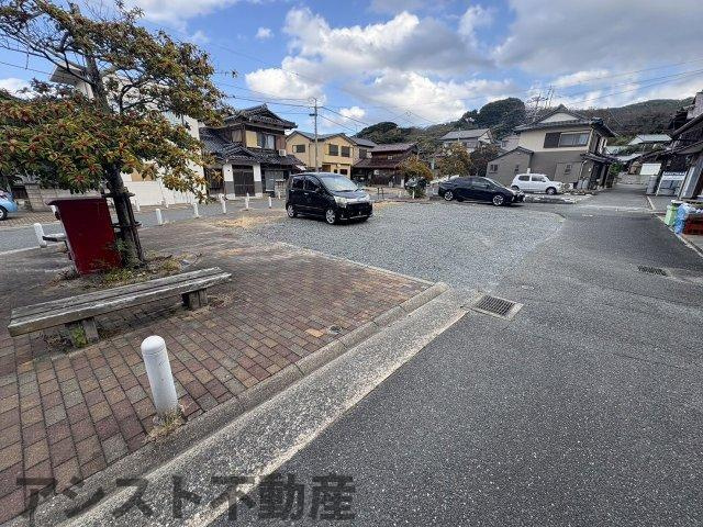 西浦売地の外観