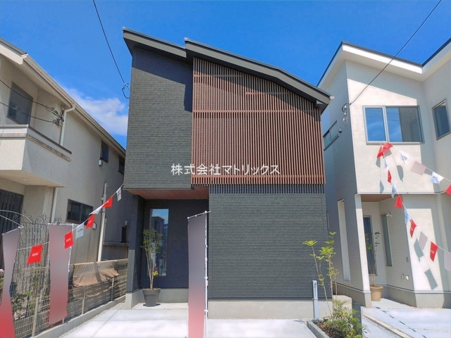 練馬区関町南1丁目　並列2台駐車×LDK20帖超　リラックス邸宅