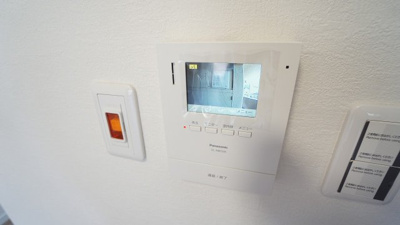 【防犯設備】 | 古江西町パークマンション306 | ＴＶモニタインターホン　非常ベル
来客対応、セキュリティ対策も充実