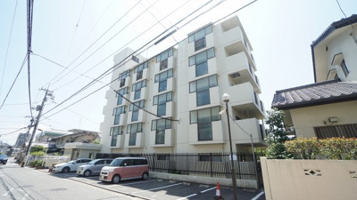 【外観】 | 古江西町パークマンション306 | ２０２６年１月にフルリフォーム完了
水回り、建具、クロス、フローリングを新規更新、交換済み３ＬＤＫマンション
