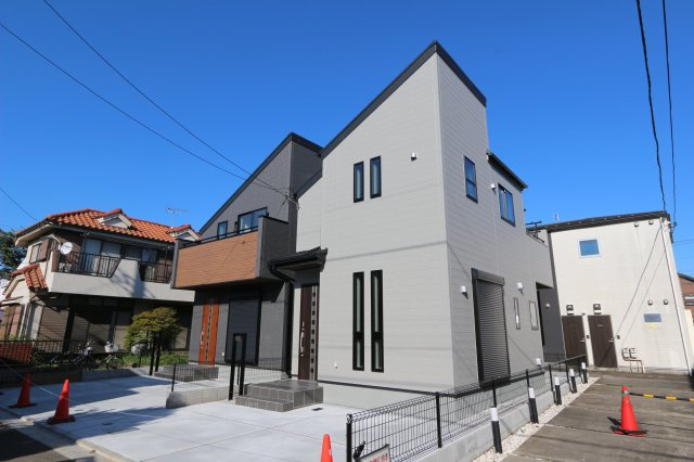 【Livele Garden.S】小平市学園東町第１期の外観|キッチンと洗面室が近くに配置され、効率的な家事動線