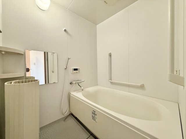 ライオンズマンション正徳町A棟の浴室