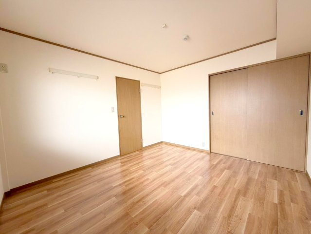 グランデックス上荻の寝室