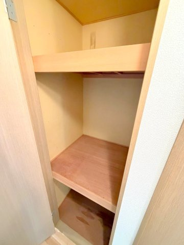 グランデックス上荻の収納