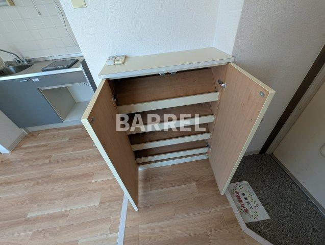 R・マンションの収納