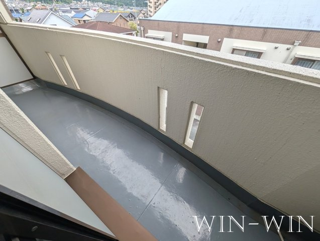 WEST COURT N棟のバルコニー|イメージ（同建物内別部屋の写真です）