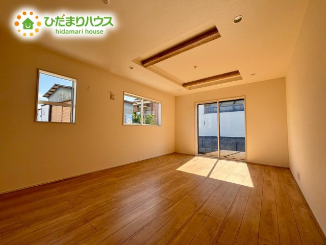鴻巣市吹上本町2丁目　新築戸建　ブルーミング01の居間・リビング|LDK：17.25帖