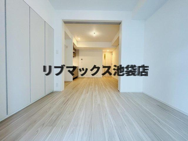 【寝室】