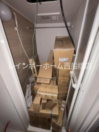 千葉市花見川区幕張町５丁目のアパートの浴室