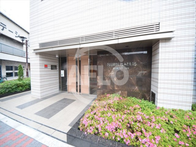 富士林プラザ15番館のエントランス|富士林プラザ15番館　エントランス