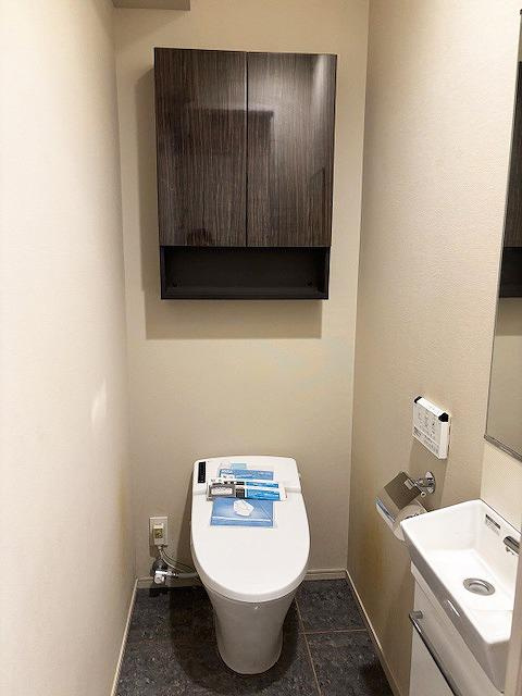 クレッセント萩中 のトイレ