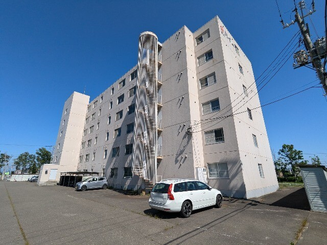 ダイアナ南幌ヒルズ壱番館