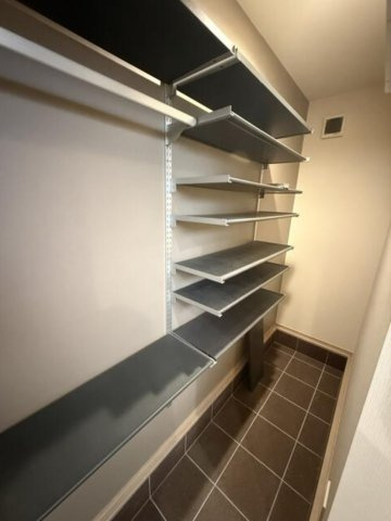 売中古戸建　焼津市大住の収納