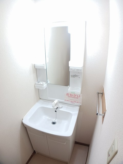 サンハイツ　Ⅰの独立洗面台|洗面所