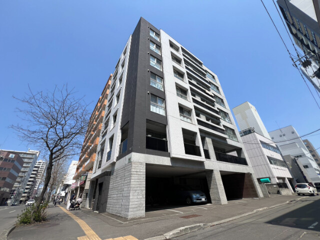 ＨＳコート医大前